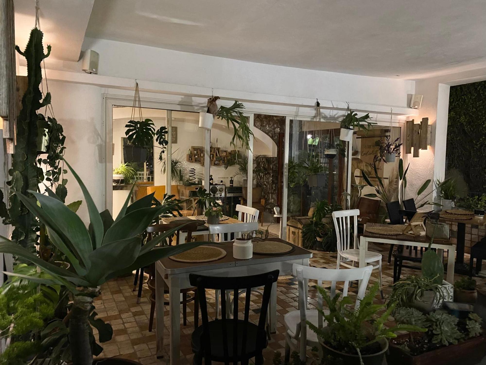 Black Market Hotel Искья Экстерьер фото