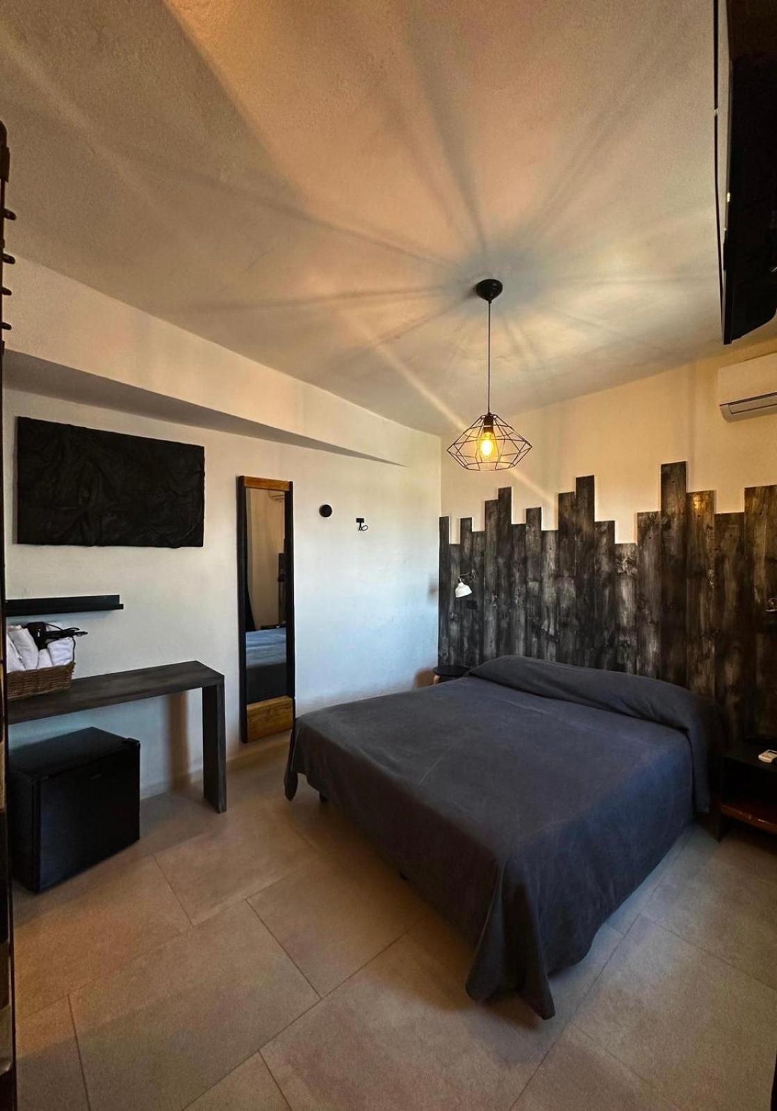 Black Market Hotel Искья Экстерьер фото